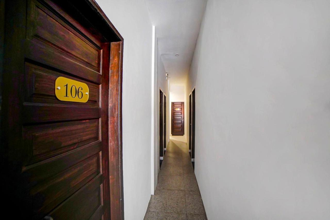 Oyo 91211 Mega Comfort Guest House Medan Esterno foto