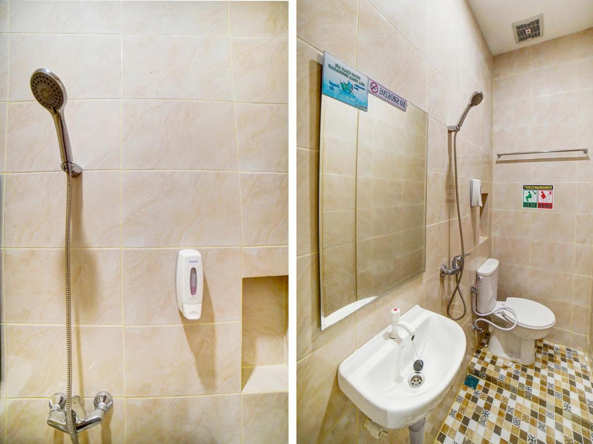 Oyo 91211 Mega Comfort Guest House Medan Esterno foto